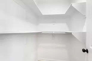 715 Pamela Dr, Baytown, TX 77521 - Photo 21