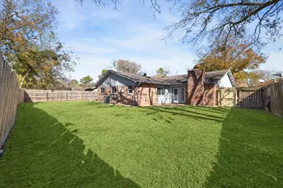 7330 Mar Vista Drive, Houston, TX 77083 - Photo 13