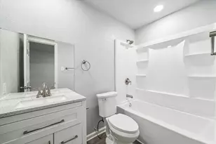 7330 Mar Vista Dr, Houston, TX 77083 - Photo 11