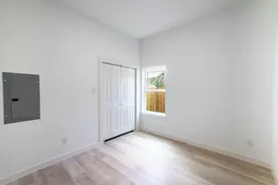 333 Delaware St, Houston, TX 77029 - Photo 7