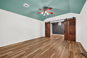 12007 Viola Ct, Pinehurst, TX 77362 - Photo 3