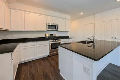 5228 Pine Pass Drive, Rosenberg, TX 77469 - Photo 5
