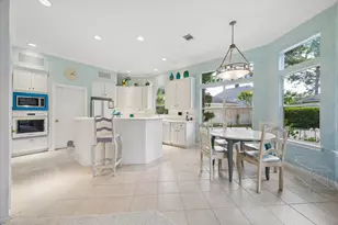 3827 Partridgeberry Ct, Houston, TX 77059 - Photo 11