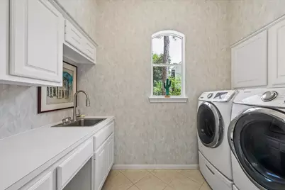 3827 Partridgeberry Court, Houston, TX 77059 - Photo 29