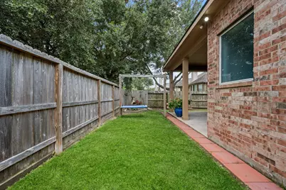 7011 Dewberry Shores Lane, Humble, TX 77396 - Photo 31