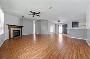 15807 Cypress Garden Dr, Tomball, TX 77377 - Photo 7