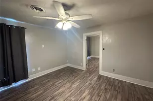 423 N Avenue A, Freeport, TX 77541 - Photo 5