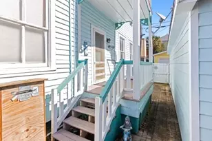 2417 Avenue M, Galveston, TX 77550 - Photo 13