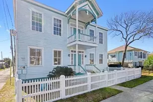 2417 Avenue M, Galveston, TX 77550 - Photo 13