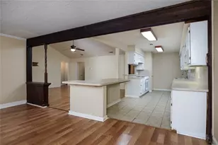 13215 Lake Breeze Ln, Willis, TX 77318 - Photo 7