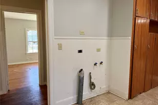 2824 4th St, Bay City, TX 77414 - Photo 13