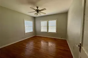 2824 4th St, Bay City, TX 77414 - Photo 25