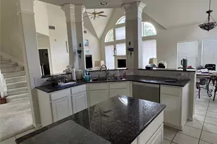 4512 Park Shadow Dr, Baytown, TX 77521 - Photo 15
