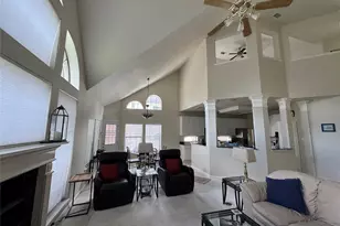 4512 Park Shadow Dr, Baytown, TX 77521 - Photo 13