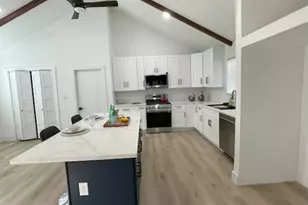 1383 Beaujolais Ln, Houston, TX 77077 - Photo 11