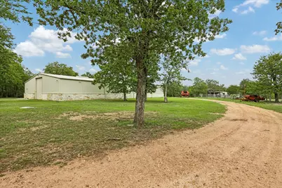 1611 Bartons Creek Road Road, Smithville, TX 78957 - Photo 23