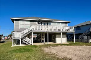 610 Seashell Dr, Surfside Beach, TX 77541 - Photo 3