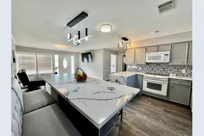 610 Seashell Drive, Surfside Beach, TX 77541 - Photo 21