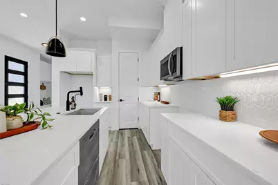 6723 Burkett Street, Houston, TX 77021 - Photo 7