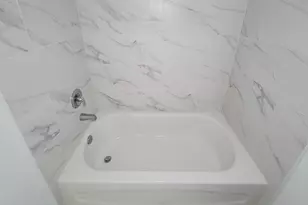 8122 Sterlingshire St, Houston, TX 77078 - Photo 25