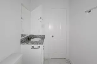 8122 Sterlingshire St, Houston, TX 77078 - Photo 23