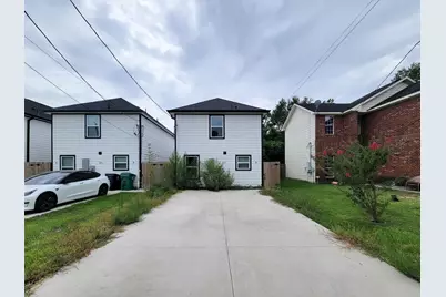 8122 Sterling Shire Street #B, Houston, TX 77078 - Photo 1