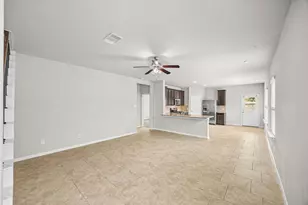 1607 City Pass Ln, Houston, TX 77047 - Photo 9