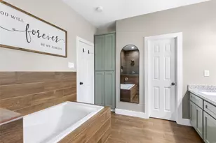 2201 Maple Ave, Liberty, TX 77575 - Photo 25