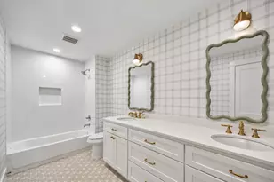 10659 Mayfield Rd, Houston, TX 77043 - Photo 17