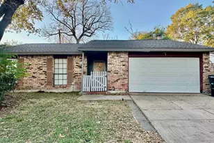 16118 Lazy Ridge Rd, Houston, TX 77053 - Photo 1