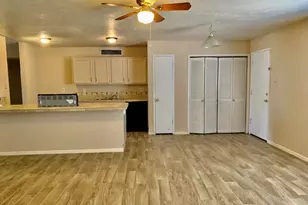 16118 Lazy Ridge Rd, Houston, TX 77053 - Photo 5