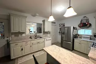 903 Bowie St, Columbus, TX 78934 - Photo 9