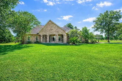 15453 Crown Oaks Drive, Montgomery, TX 77316 - Photo 3
