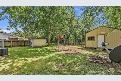 103 N Texas Street, Madisonville, TX 77864 - Photo 19