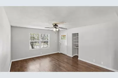 103 N Texas Street, Madisonville, TX 77864 - Photo 7
