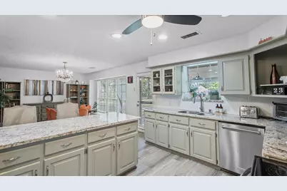 9502 Rolling Oaks Drive, Tomball, TX 77375 - Photo 15