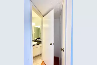 7575 Cambridge Street #502, Houston, TX 77054 - Photo 9