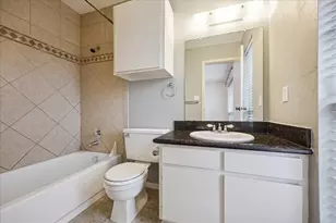 7575 Cambridge St, Houston, TX 77054 - Photo 27