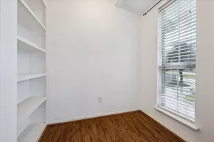 7575 Cambridge St, Houston, TX 77054 - Photo 31