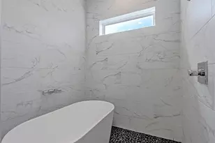 449 W 25th St, Houston, TX 77008 - Photo 19