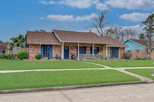 915 Hackberry St, La Porte, TX 77571 - Photo 7