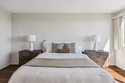 49 Briar Hollow Lane #1004, Houston, TX 77027 - Photo 15