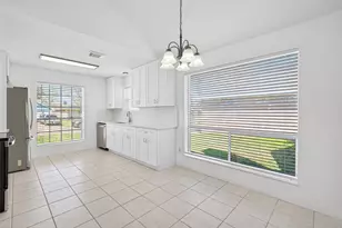 3109 Deer Trail Dr, Alvin, TX 77511 - Photo 9