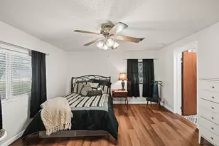 3932 Allen Rd, Pearland, TX 77584 - Photo 9