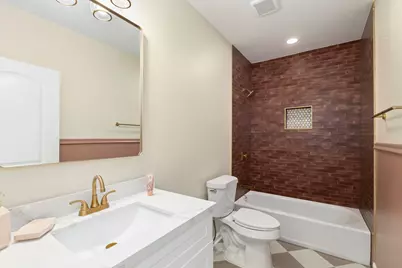 102 E Valverde Street, Brenham, TX 77833 - Photo 25