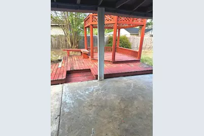 10502 Greencreek Drive, Houston, TX 77070 - Photo 17