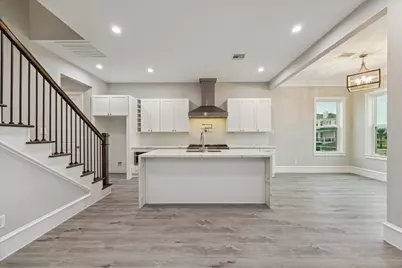 14 Fleming, Hitchcock, TX 77563 - Photo 13