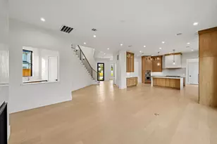 7907 S Villa Cir, Hilshire Village, TX 77055 - Photo 15