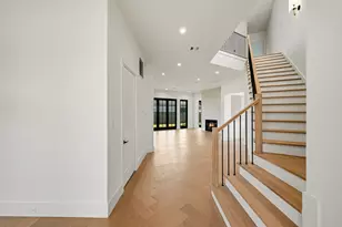7907 S Villa Cir, Hilshire Village, TX 77055 - Photo 5