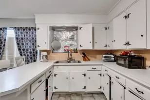 815 Avenue G, South Houston, TX 77587 - Photo 11